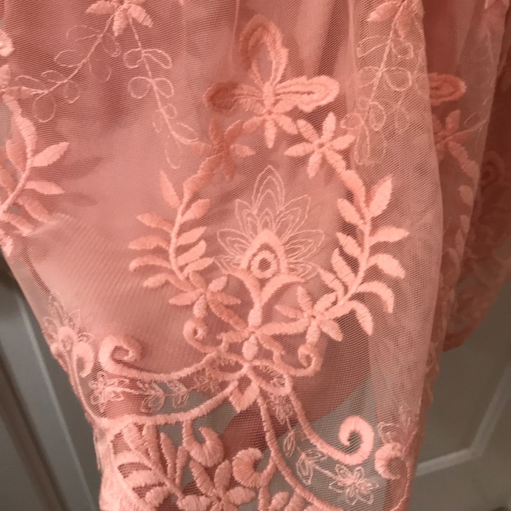 Boston Proper Macrame Top - Picture 4 of 4
